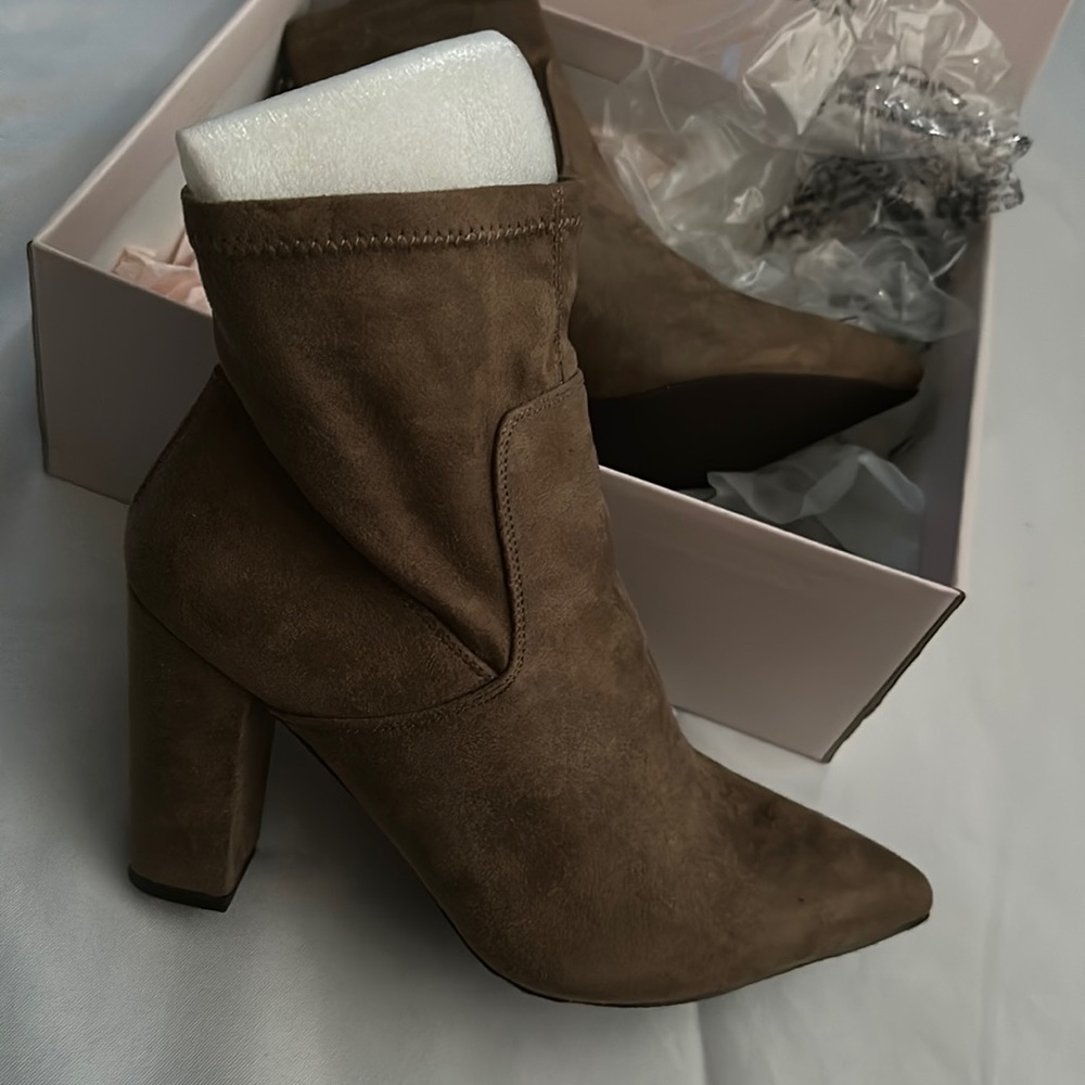 New Suede taupe booties
